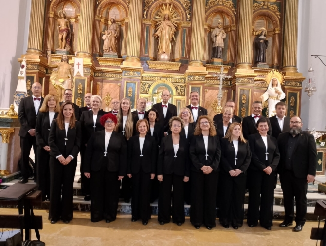 Solemne función Religiosa de la Hermandad de Ntro. Señor Jesucristo Resucitado y Marí­a Santí­sima del Amparo
